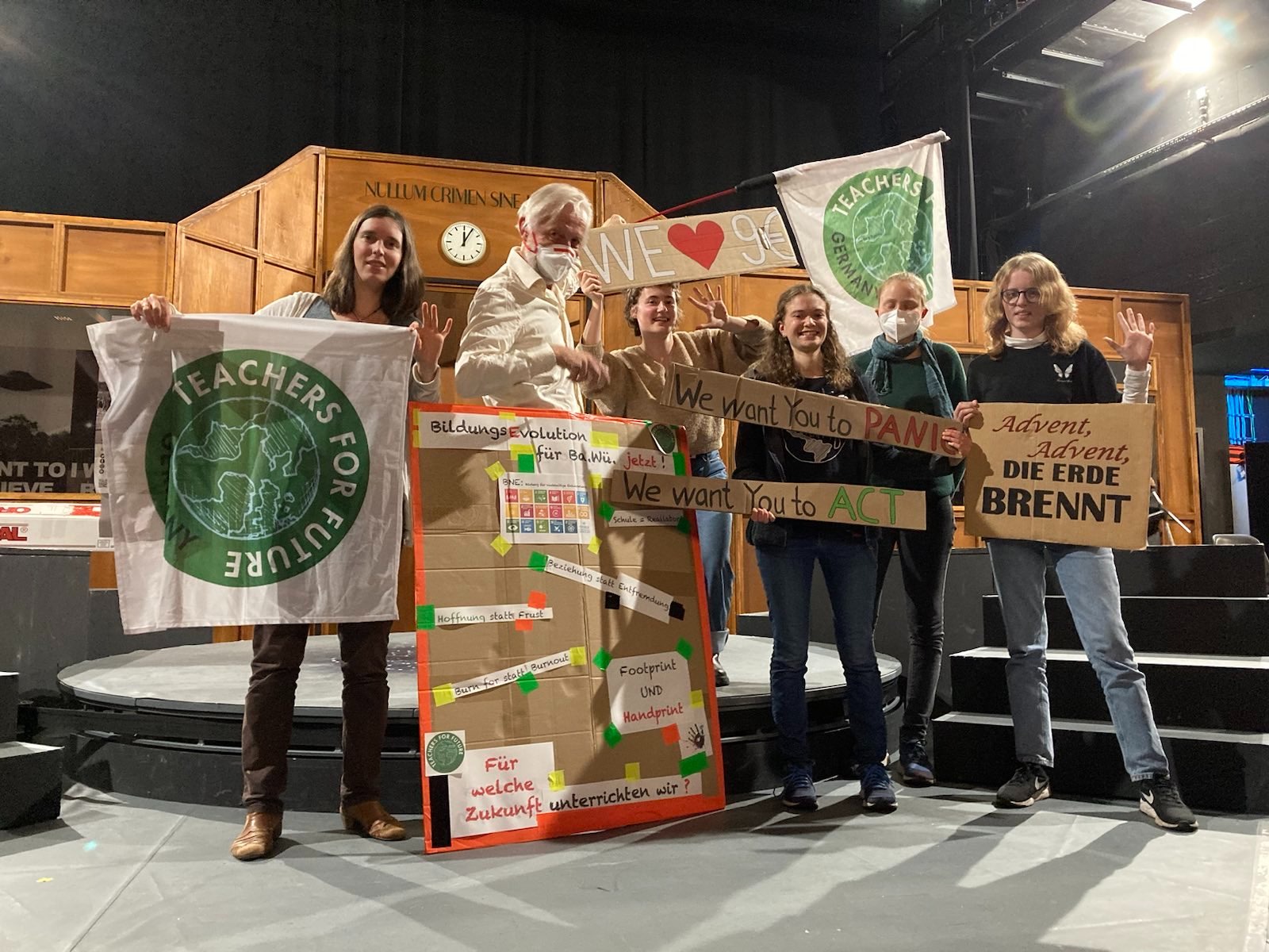 Teachers im Theater – mit FFF Tübingen in der Inszenierung von Ökozid